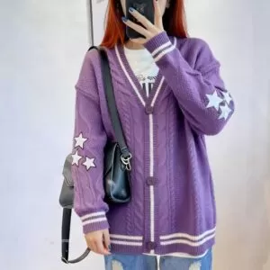 A cardigan sweater Number：251027